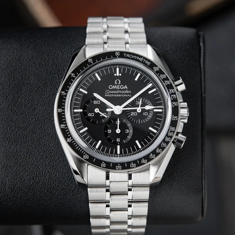 Omega Speedmaster Professional 310.30.42.50.01.001 chronograph watch